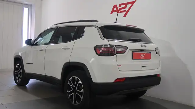 Jeep Compass view 6