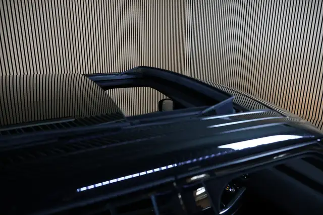 Land Rover Range Rover Sport view 5