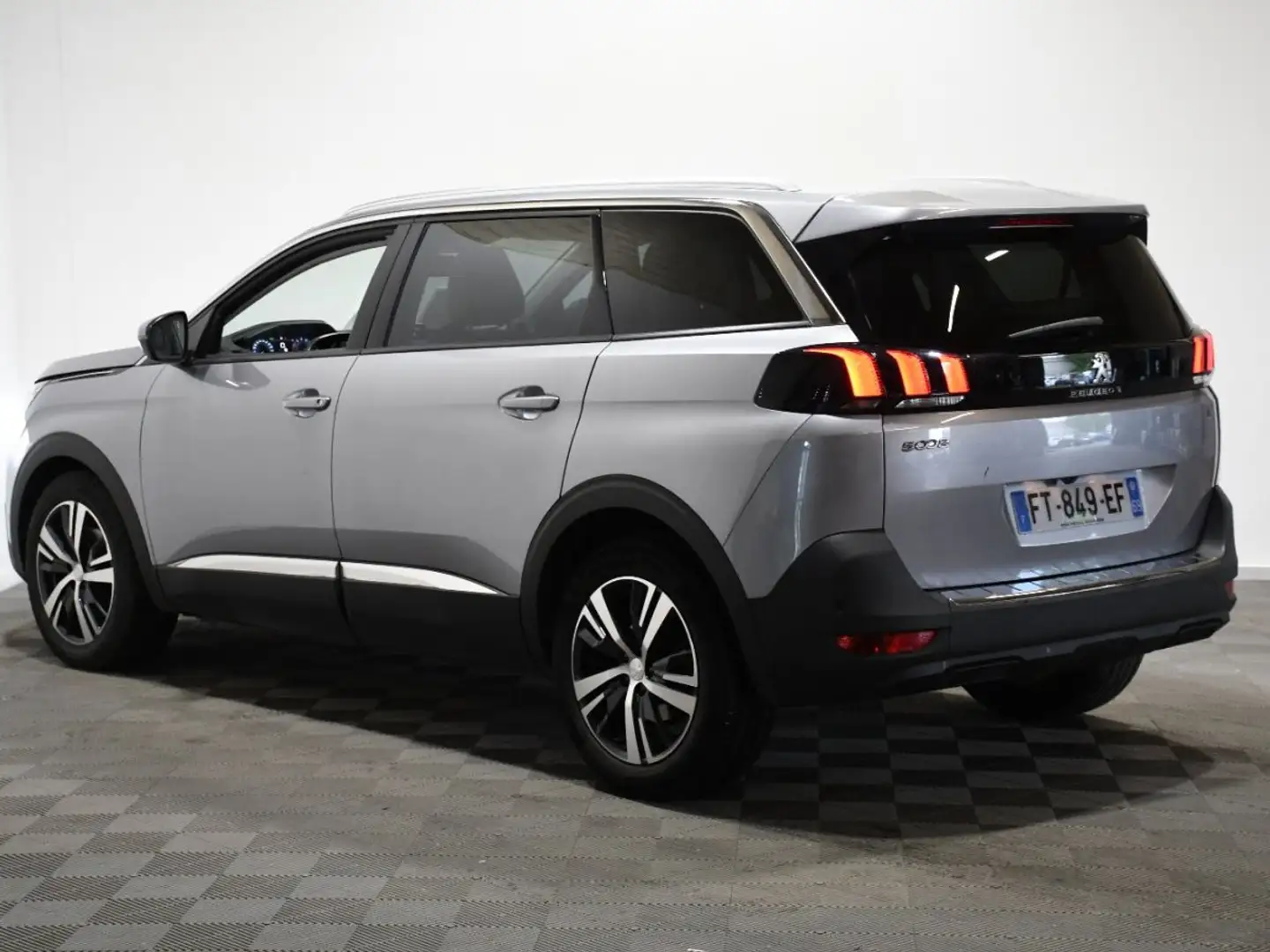 Peugeot 5008 1.2 PURETECH 130 ALLURE BUSINESS EAT - 2