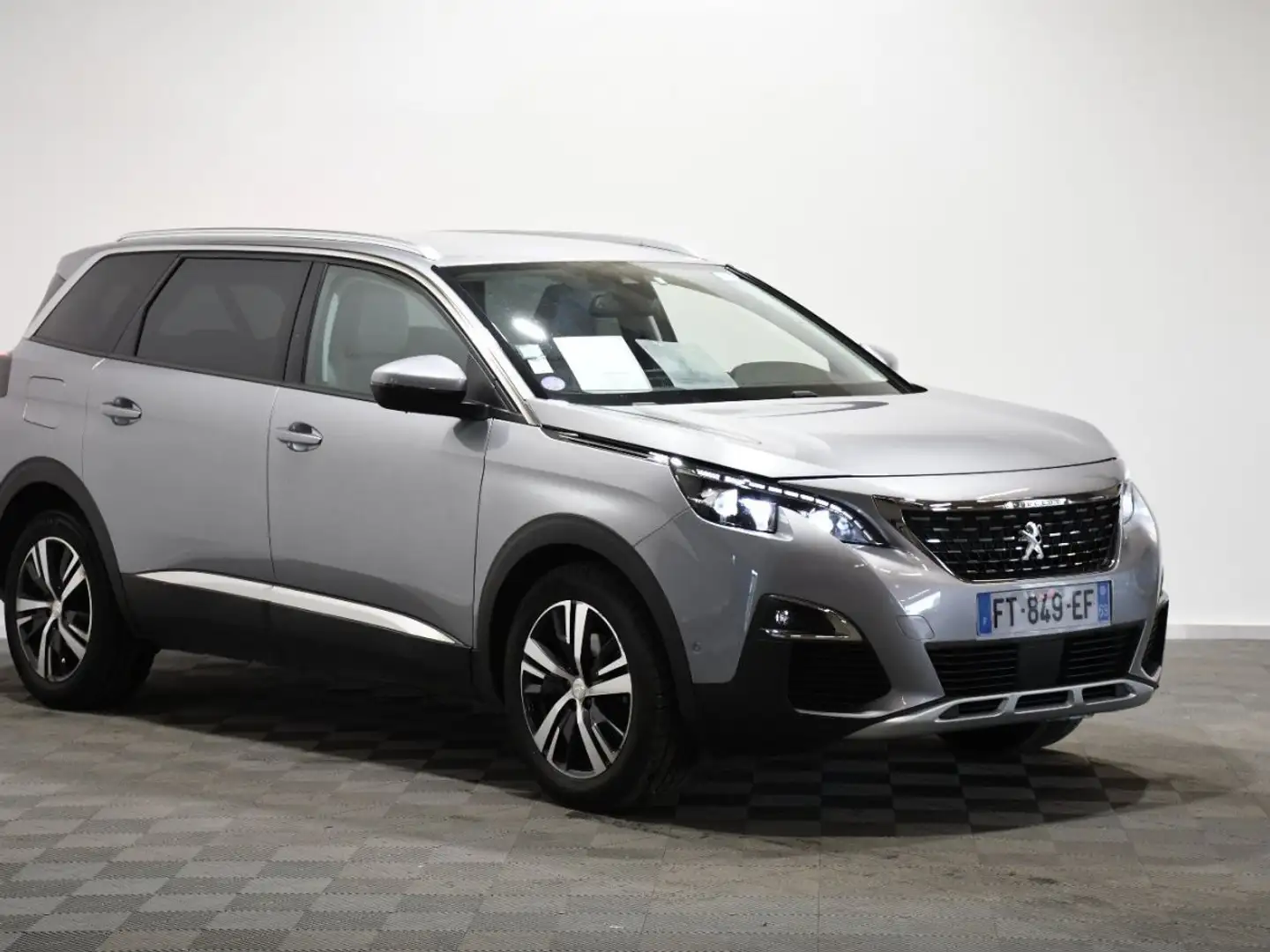 Peugeot 5008 1.2 PURETECH 130 ALLURE BUSINESS EAT - 1
