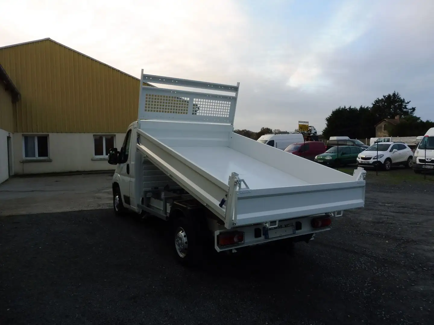 Citroen Jumper 35 L2 2.0 BLUEHDI 130 CONFORT Wit - 2