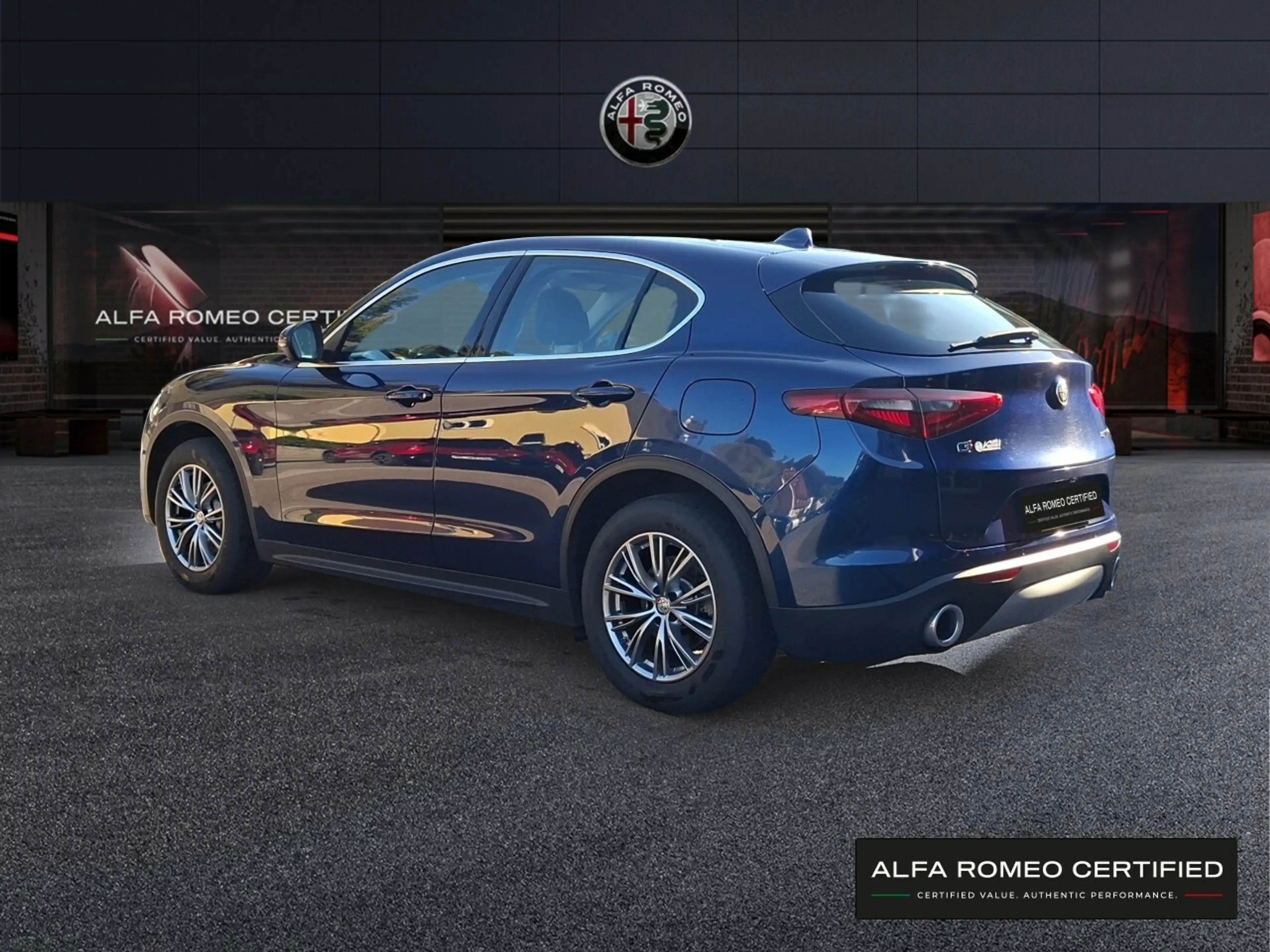 Alfa Romeo Stelvio Super 2.0 Turbo 16V Q4-AT8 — photo 7