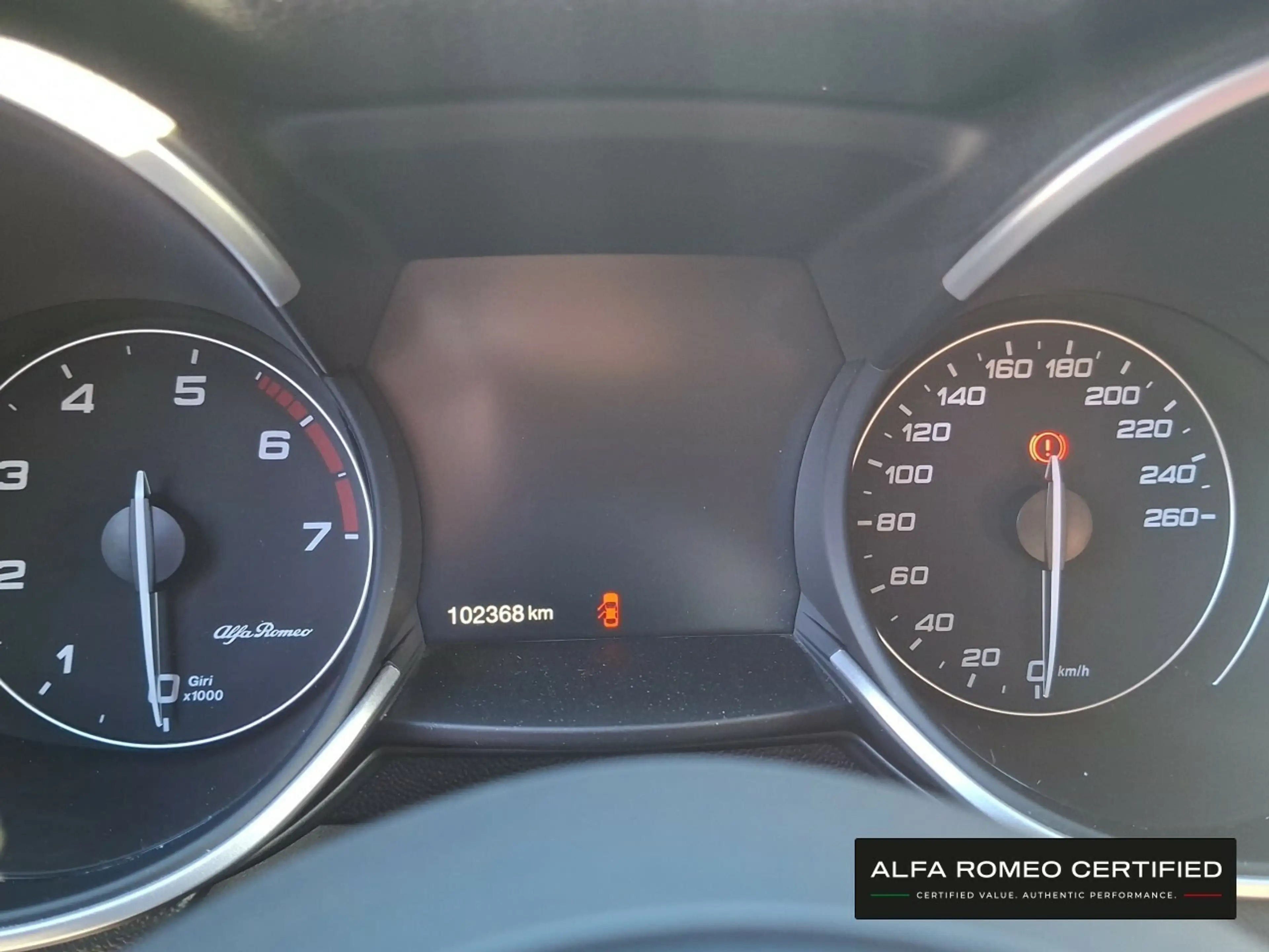 Alfa Romeo Stelvio Super 2.0 Turbo 16V Q4-AT8 — photo 10