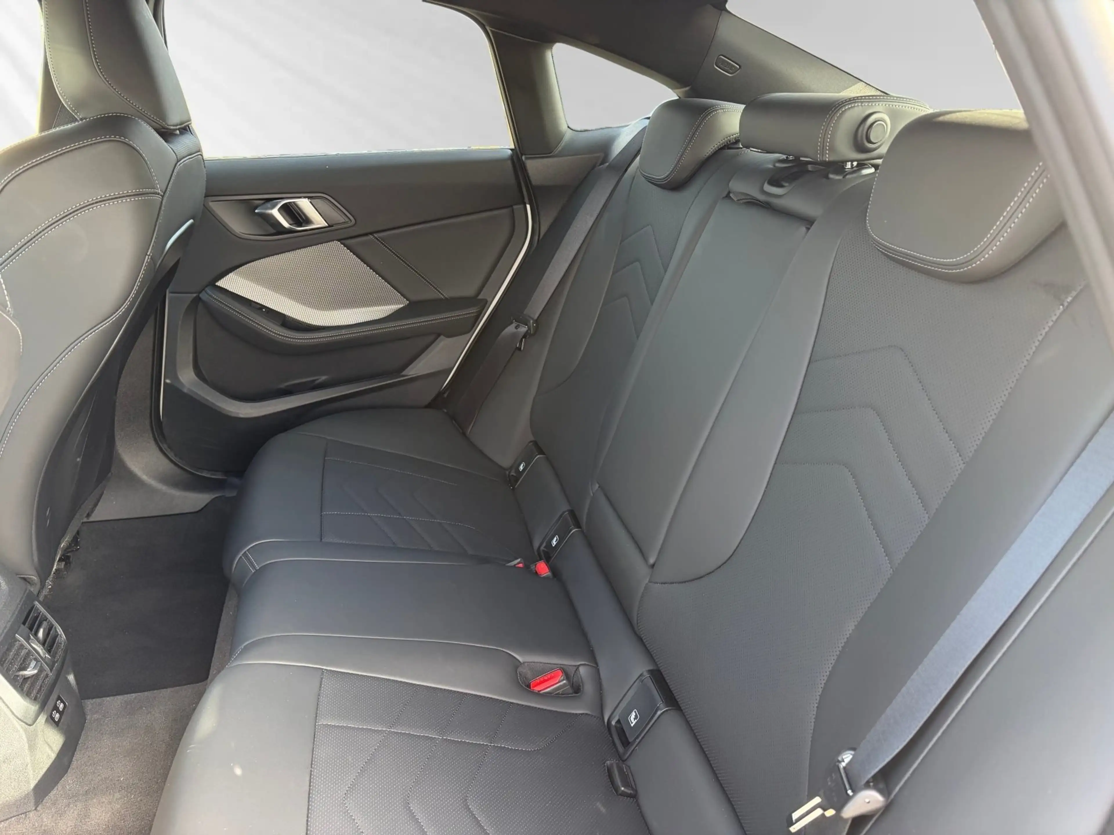 BMW 235 M235 xDrive Gran Coupé DAProf.|Head-Up|Harman/Kard — photo 13