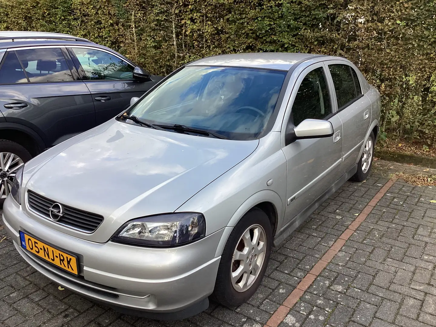 Opel Astra 1.6 Njoy - 2