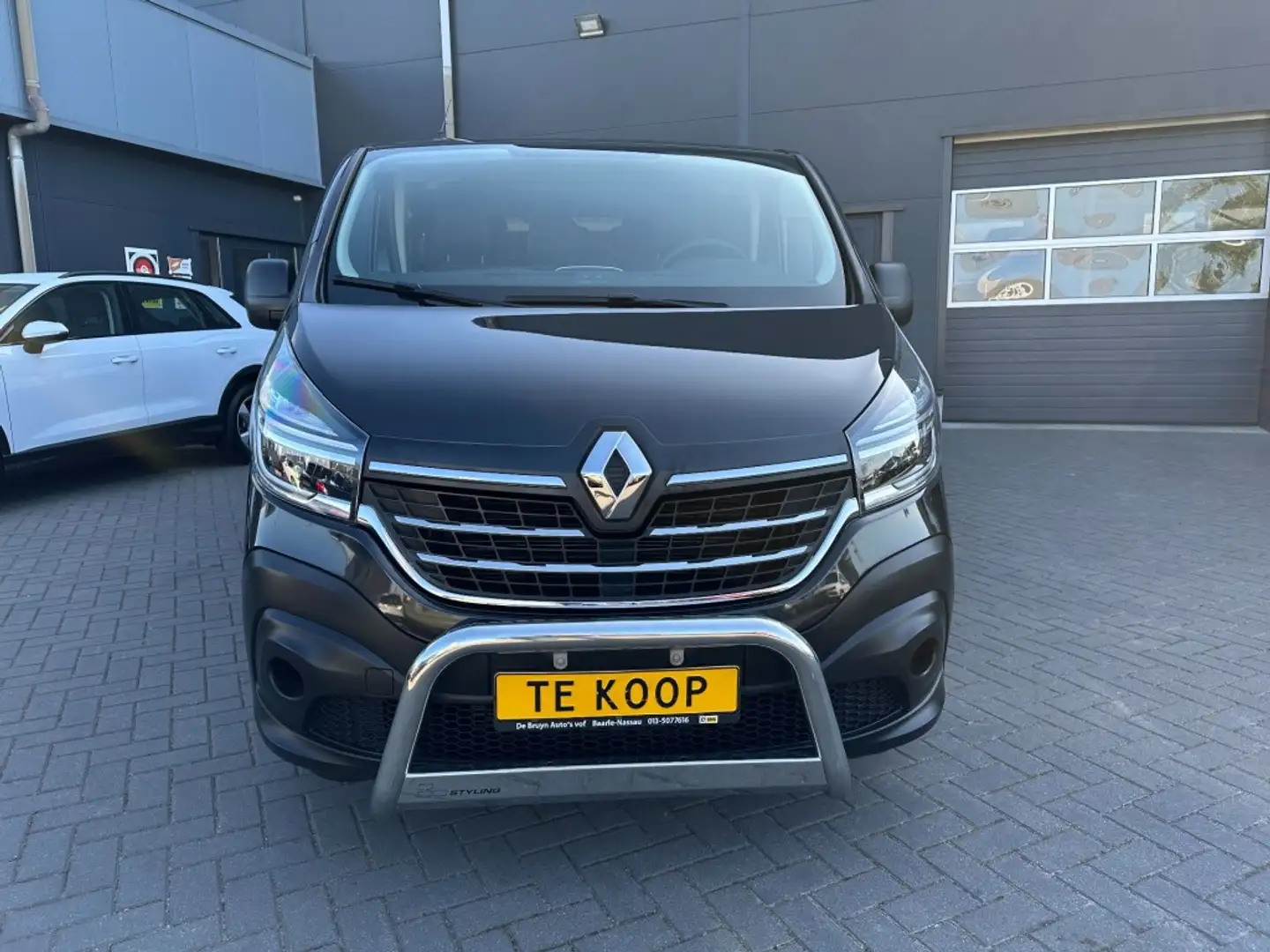 Renault Trafic 1.6 DCi dubbel Cabine L2H1 Trekhaak 6 persoons Zwart - 2