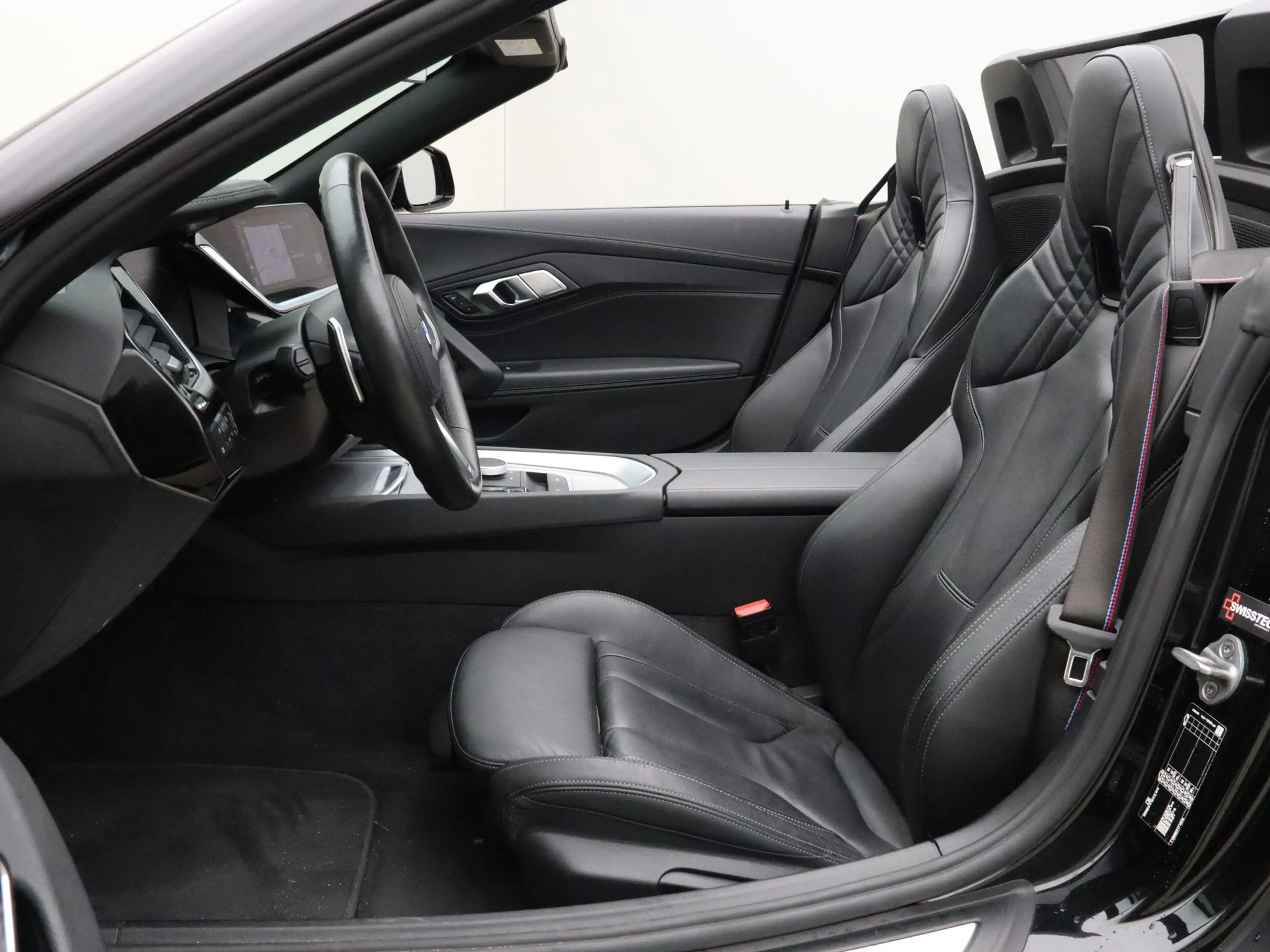 BMW Z4 M40i Memory Seats - Active Cruise - Head-Up - Stuu — photo 6