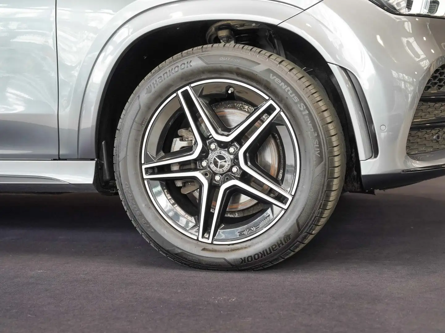 Mercedes-Benz GLE 400 GLE 400 d 4M AMG Line Night Burmester Sitzklima Grau - 2