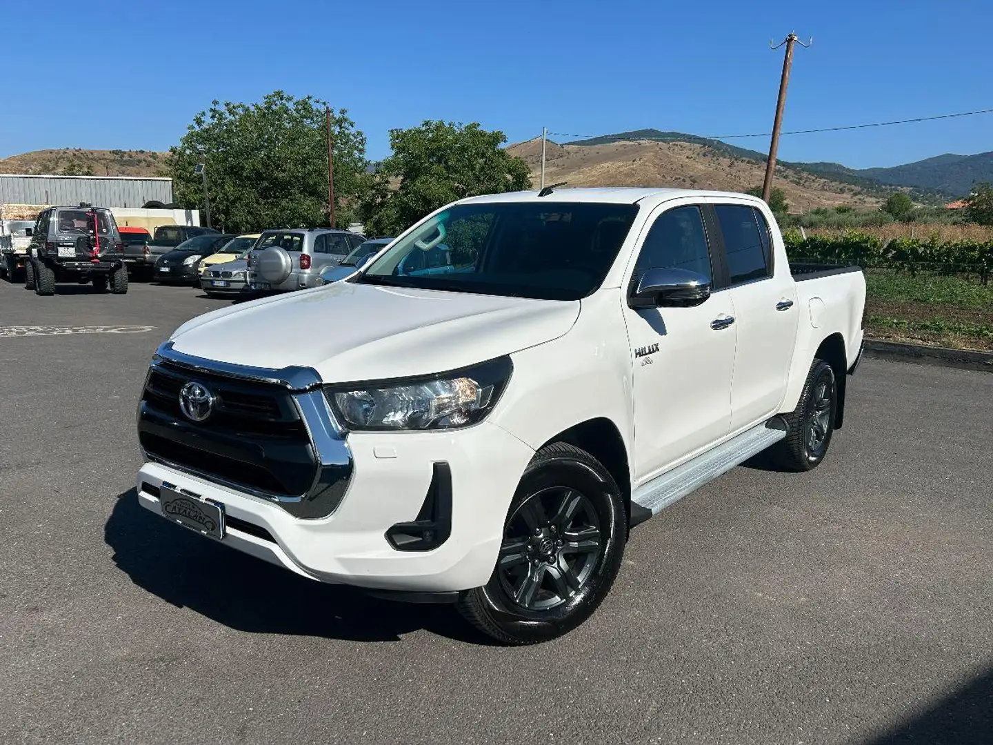 Toyota Hilux DC 2.4 d-4d 4x4 EXECUTIVE Bianco - 2