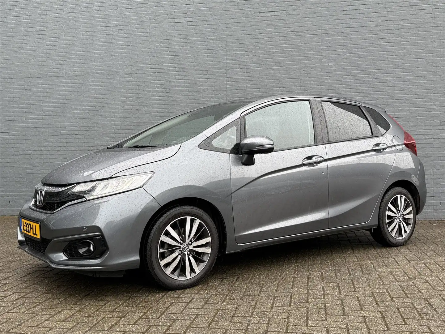 Honda Jazz 1.4 i-VTEC 100pk CVT Comfort | Lichtmetalen Velgen Grijs - 2