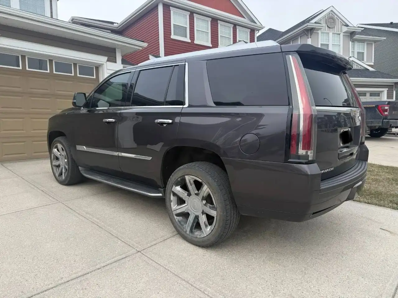 Cadillac Escalade снимка Cadillac Escalade