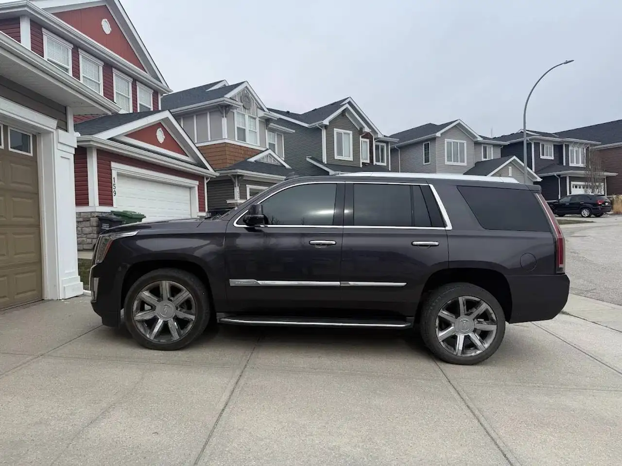 Cadillac Escalade снимка Cadillac Escalade