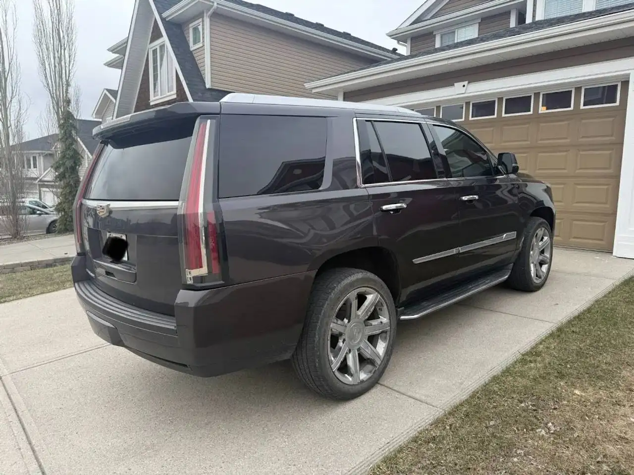 Cadillac Escalade снимка Cadillac Escalade
