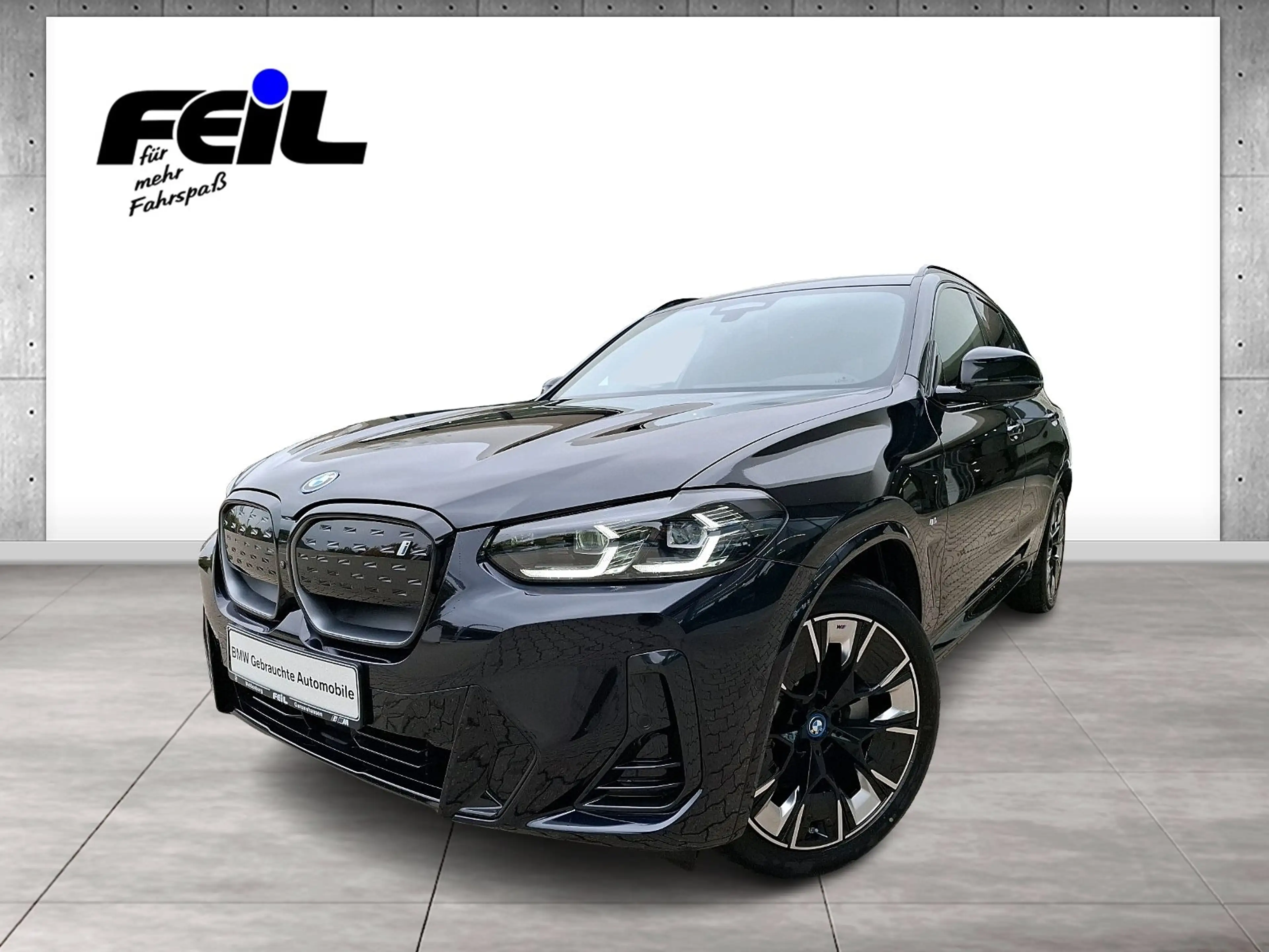 BMW iX3 Impressive Gestiksteuerung Head-Up HK HiFi
