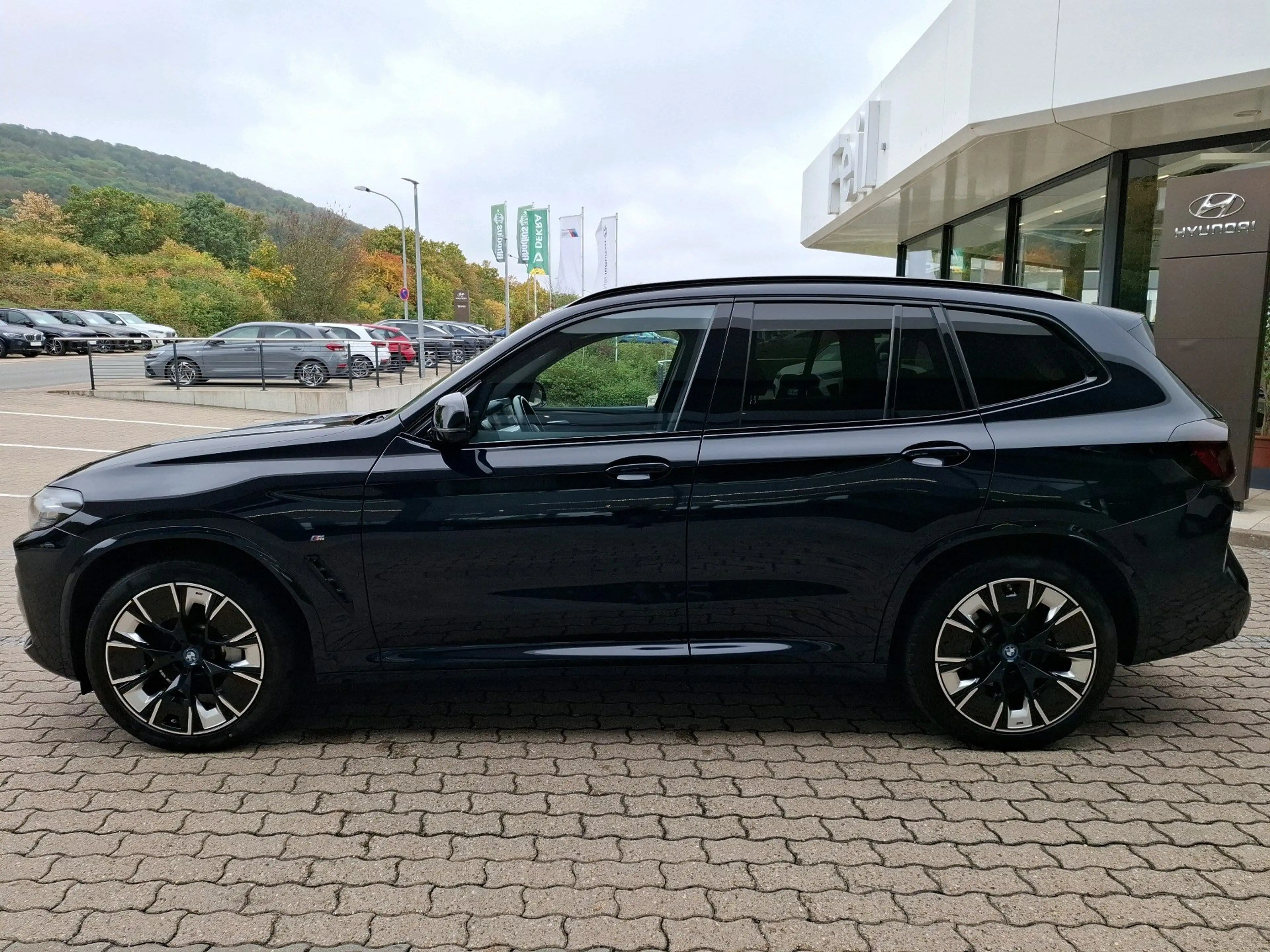 BMW iX3 Impressive Gestiksteuerung Head-Up HK HiFi — photo 7