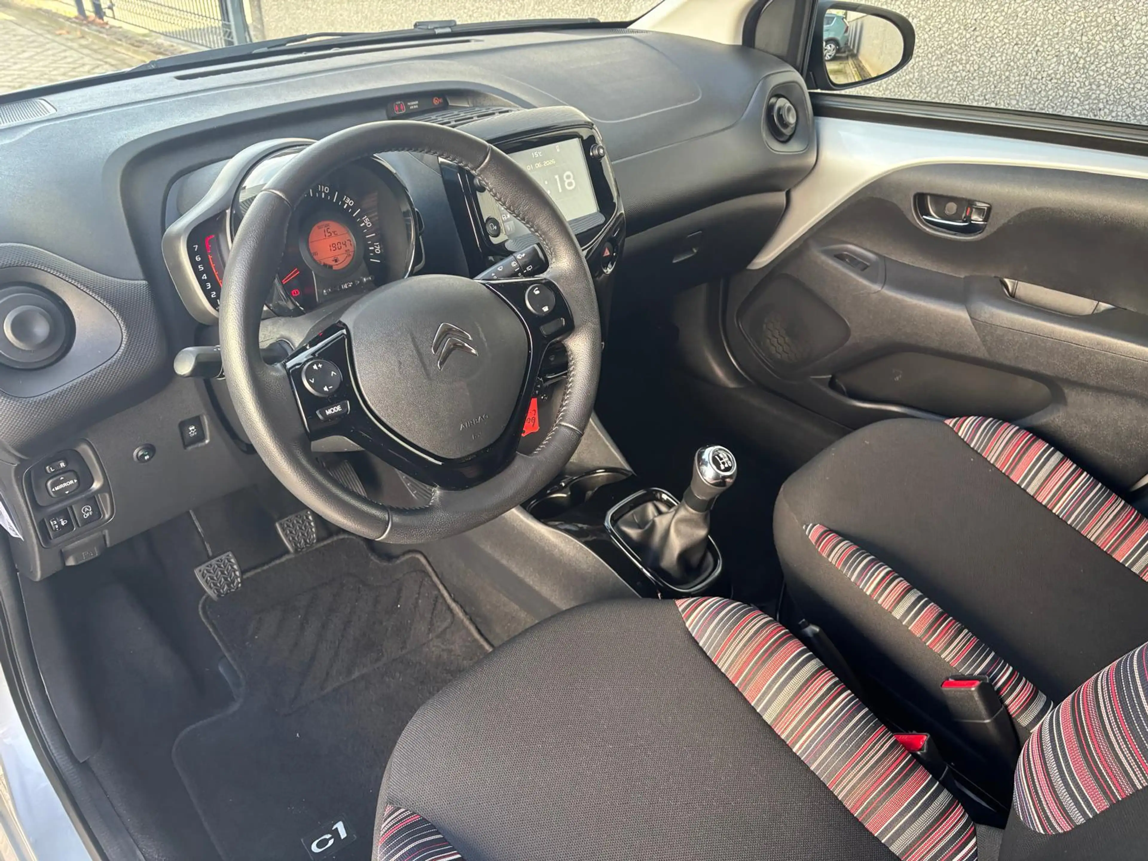 Citroen C1 1.0 VTi Shine | Camera Achter | Airco | Climate Co — photo 9