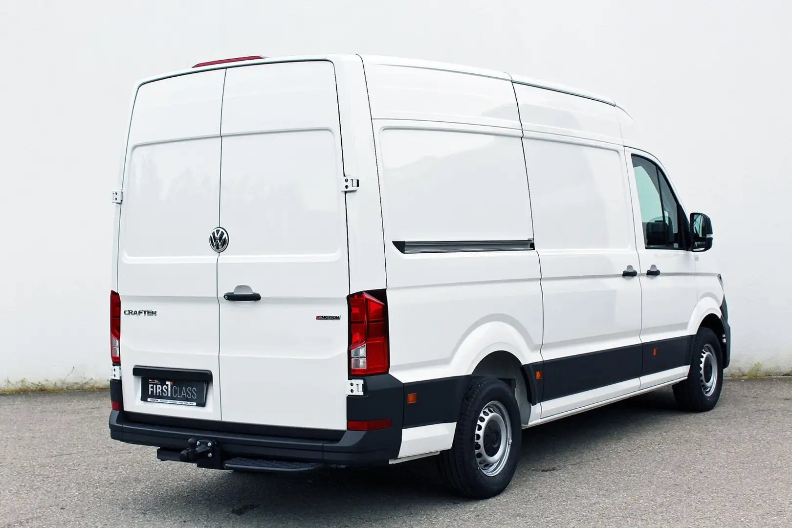 Volkswagen Crafter 35 Kasten Entry L3H3 TDI 4MOT Weiß - 2