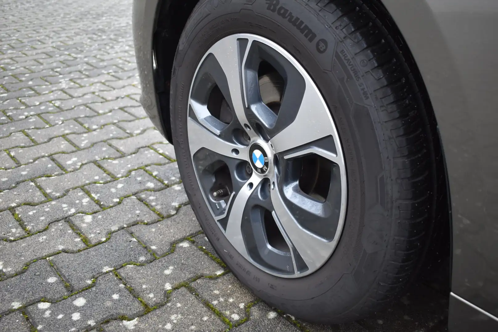 BMW 218 i Active Tourer Navi AHK Argento - 2