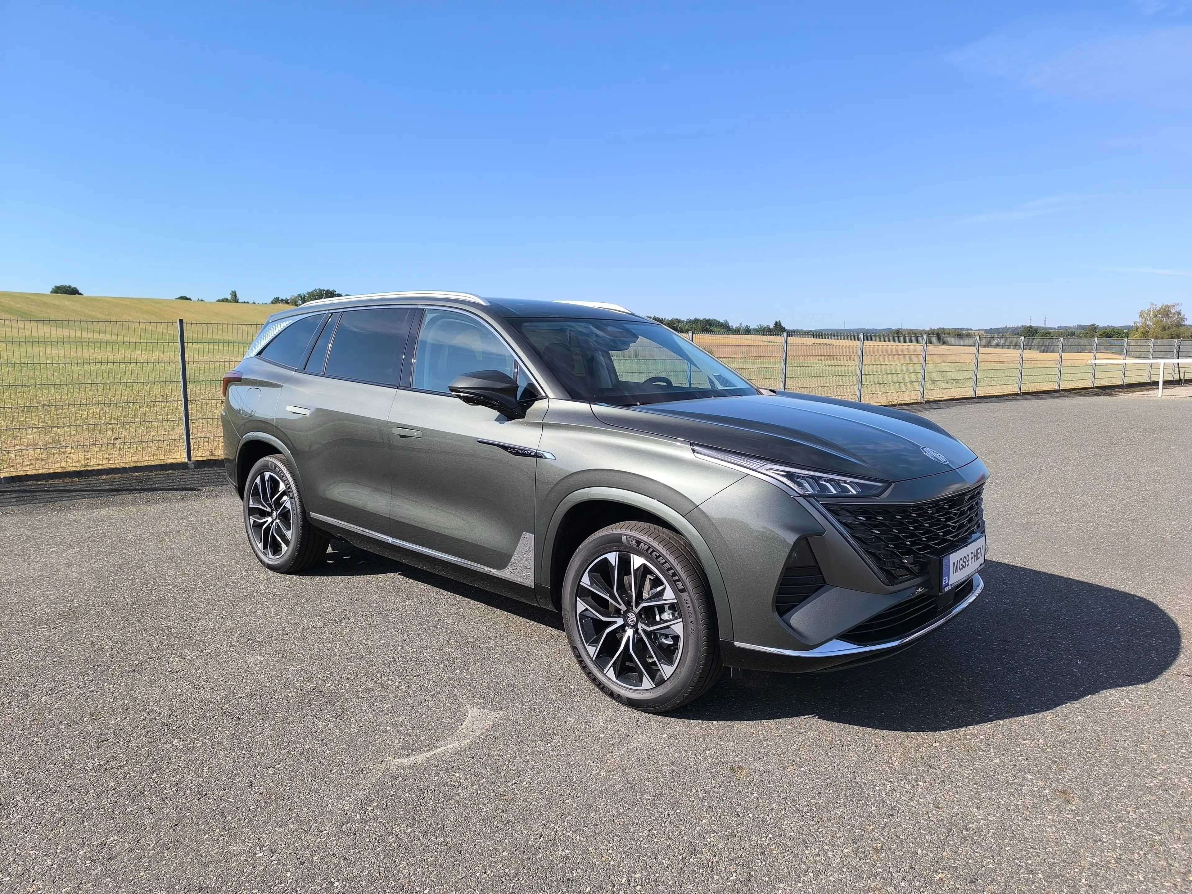 MG MGS9 PHEV Luxury MY25 7-Sitzer — photo 6