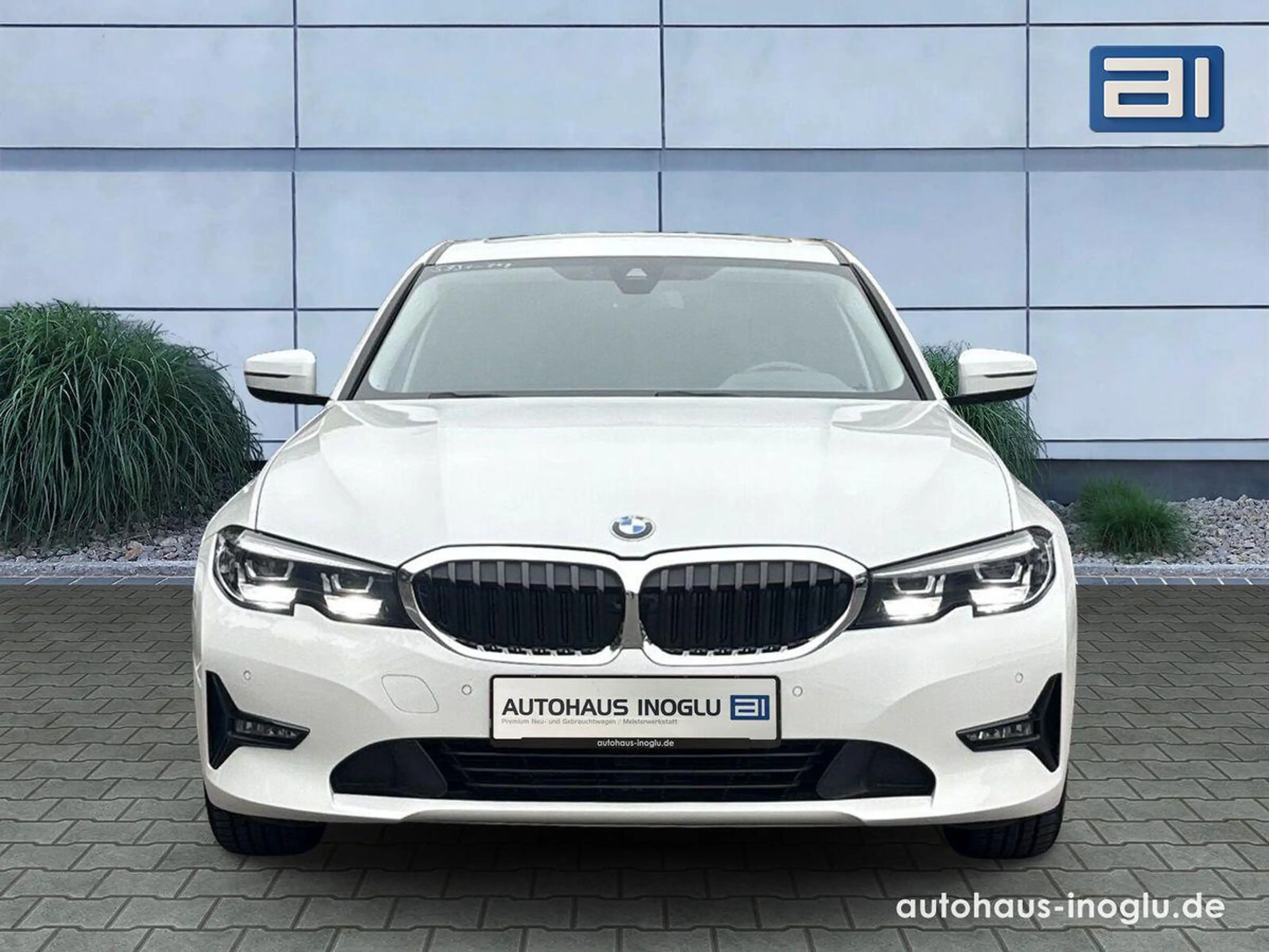 BMW 320 i Advantage+R-Kam +SHZ+Pano+Navi — photo 6