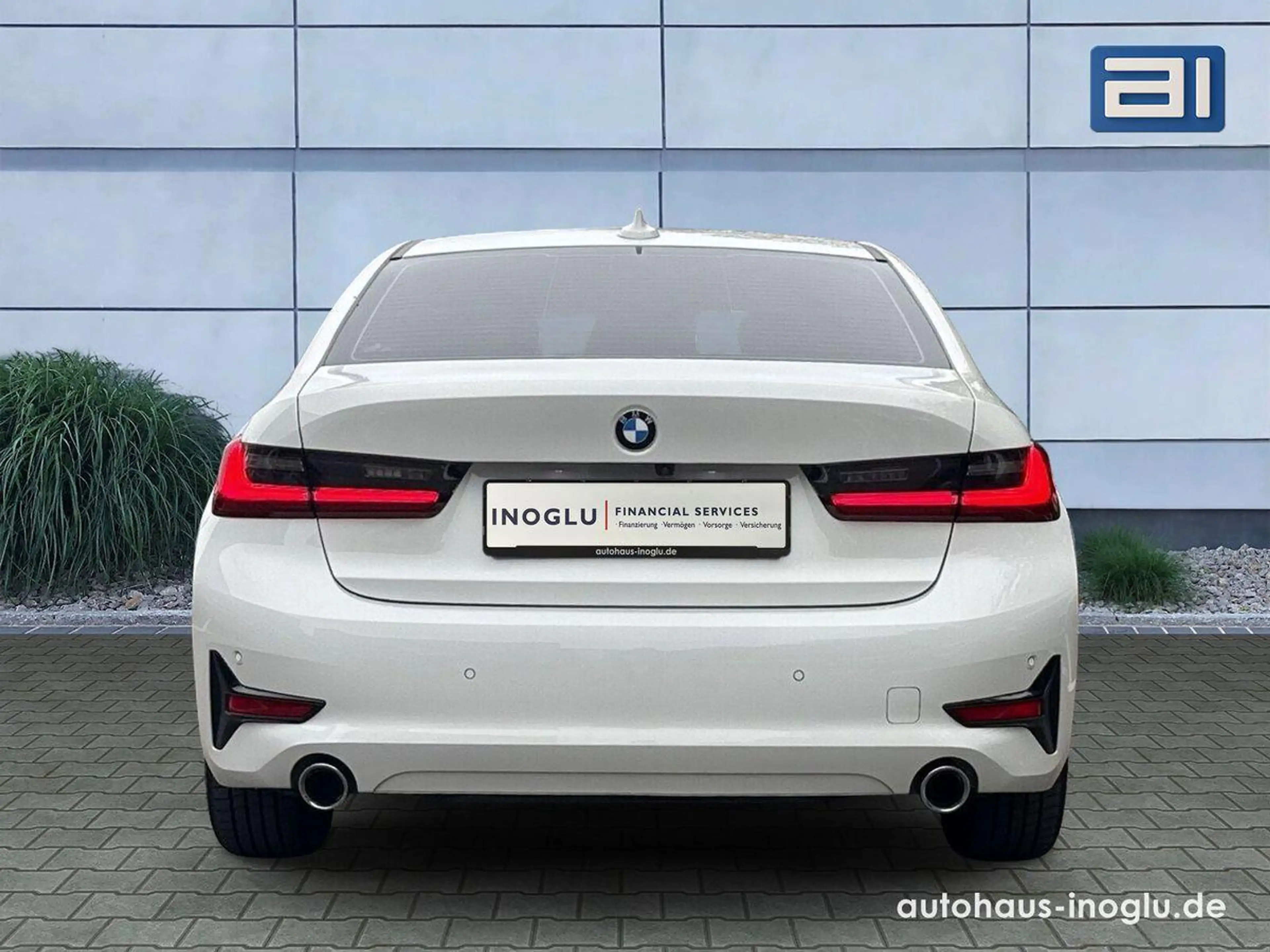 BMW 320 i Advantage+R-Kam +SHZ+Pano+Navi — photo 4