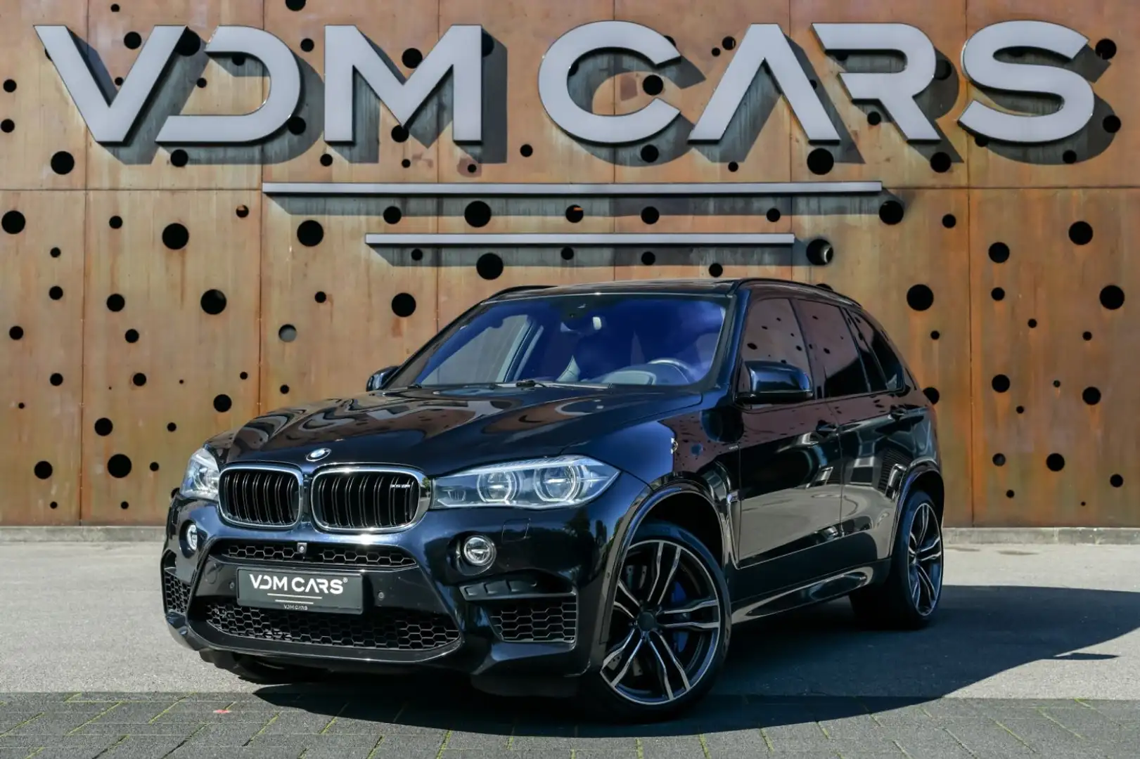 BMW X5 Baureihe X5 M *VOLL *Belüftung *M-Driverspack Noir - 1