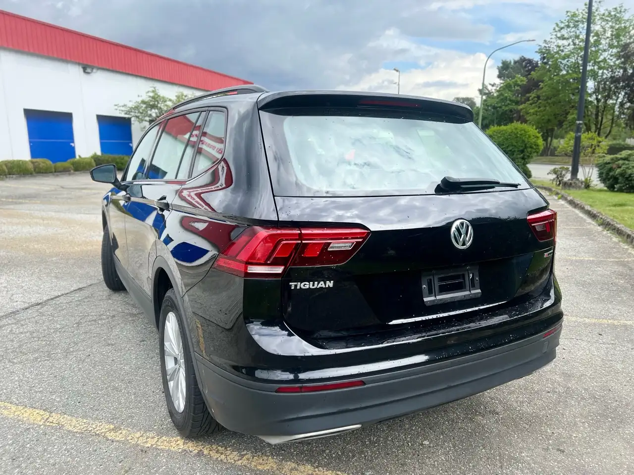 Volkswagen Tiguan снимка Volkswagen Tiguan