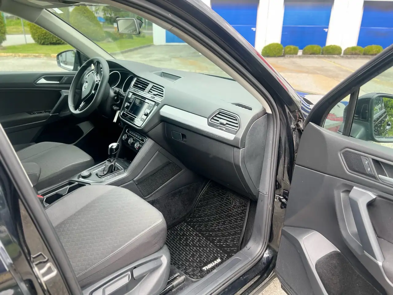 Volkswagen Tiguan снимка Volkswagen Tiguan