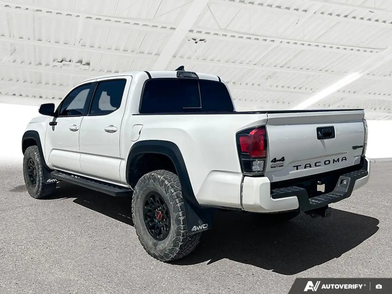 Toyota Tacoma снимка Toyota Tacoma