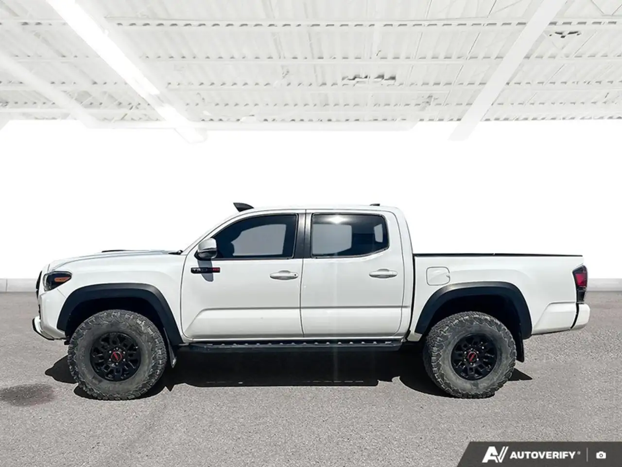 Toyota Tacoma снимка Toyota Tacoma