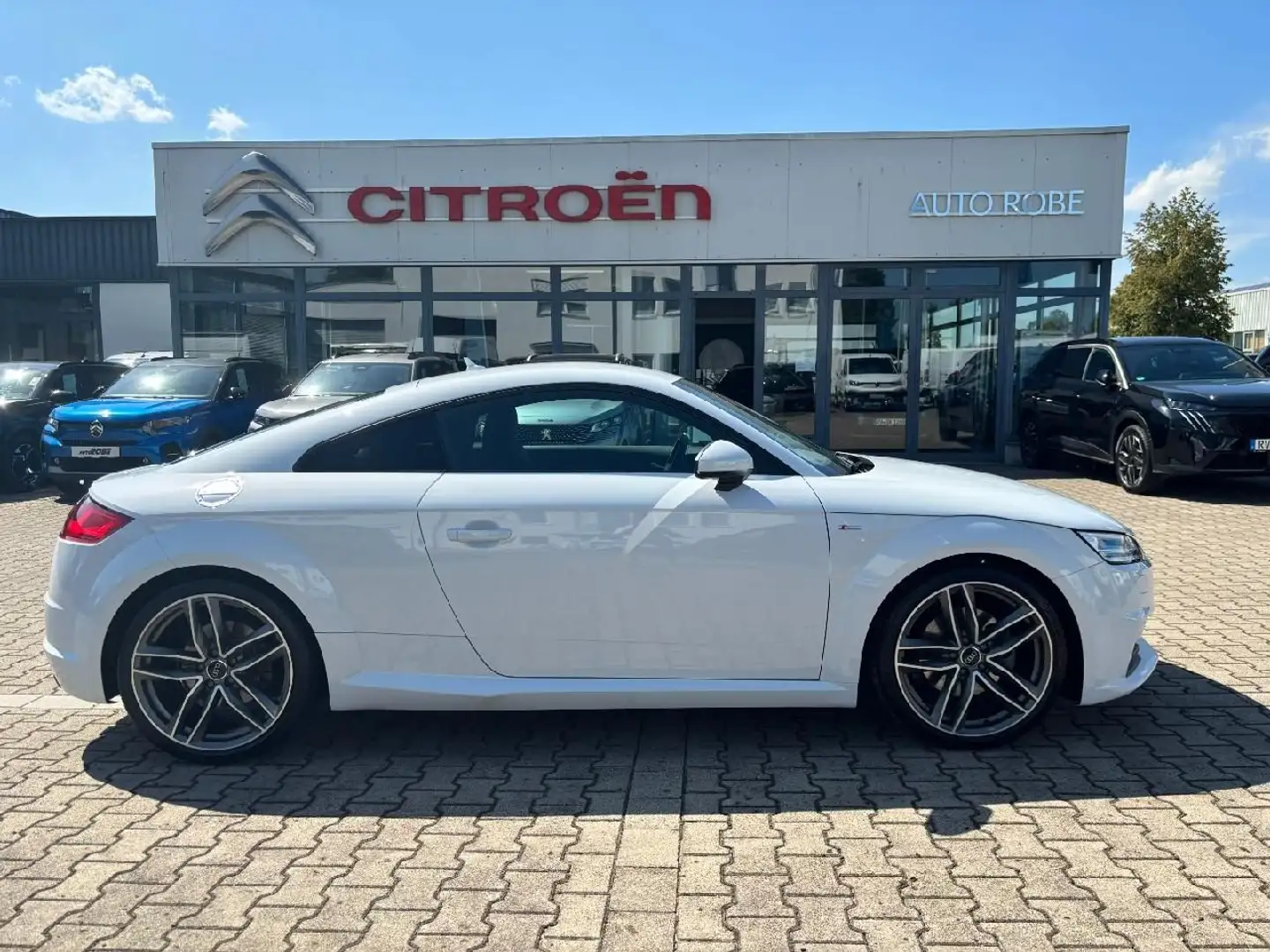Audi TT Coupe 2.0 TFSI Weiß - 2