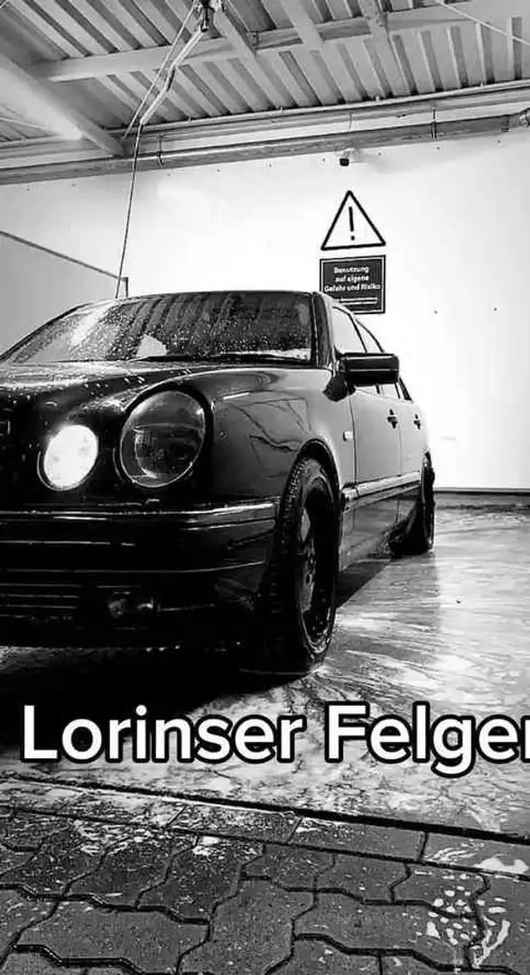 Mercedes-Benz A 170 Daimler-Benz E230 W210 Schwarz - 2