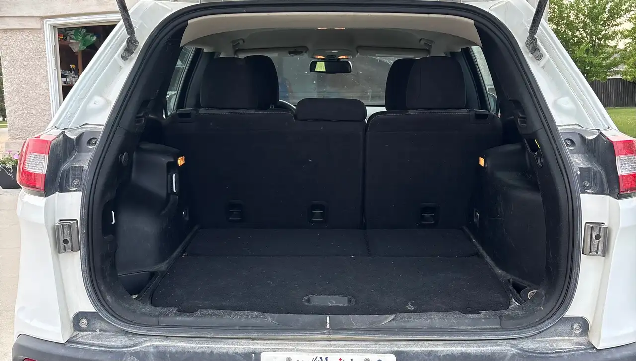 Jeep Cherokee снимка Jeep Cherokee