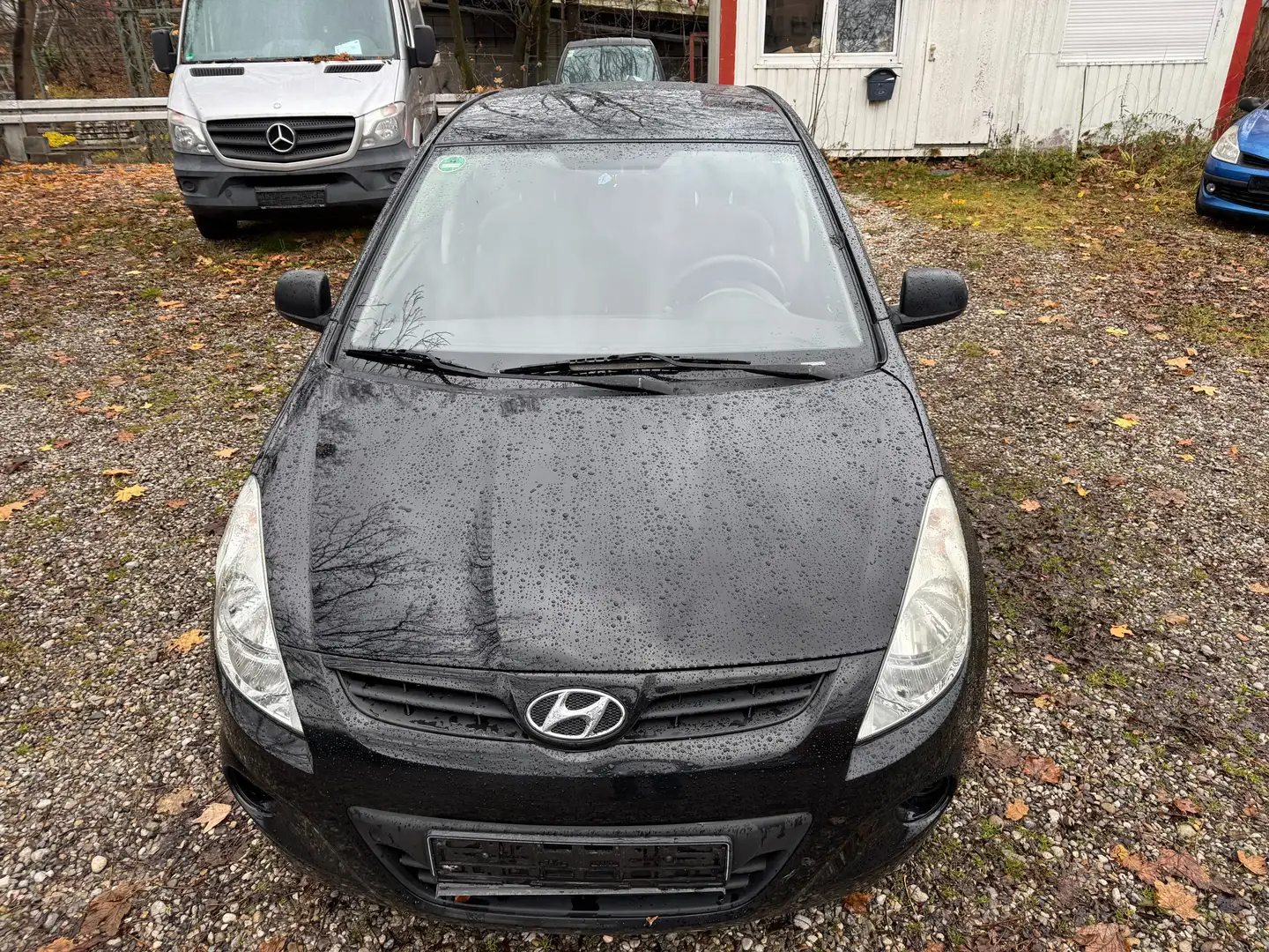 Hyundai i20 i20 5-Türer 1.2 Classic, TÜV(HU) Neu Schwarz - 2