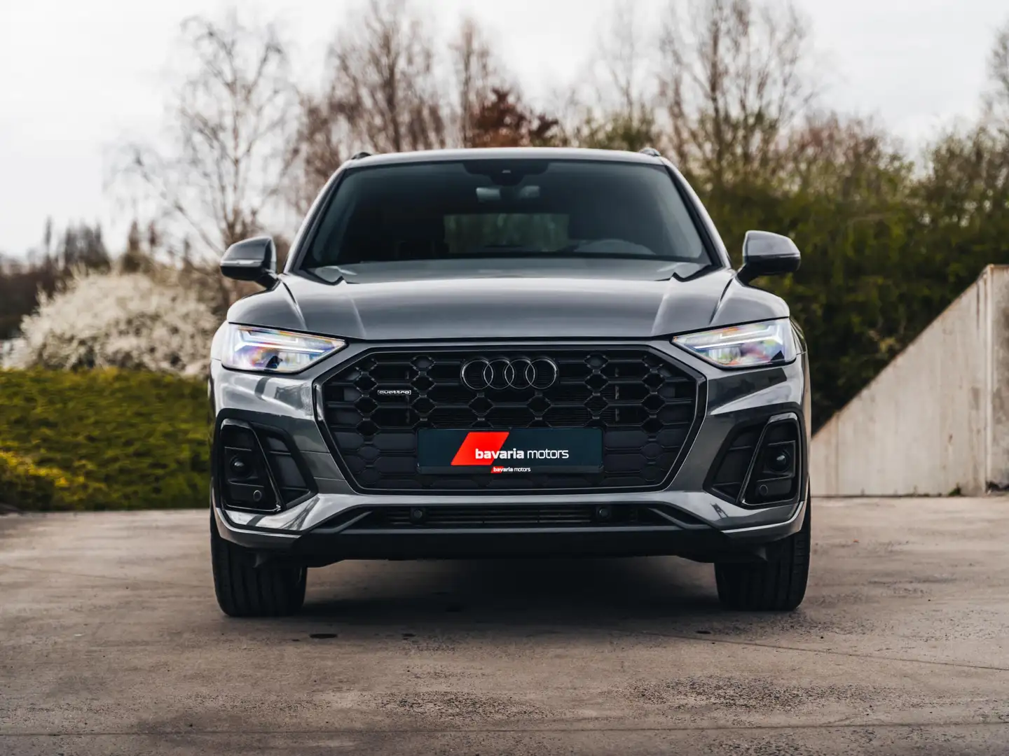 Audi Q5 50 TFSIe Quattro S Line / Pano / Adaptive Cruise Gris - 2