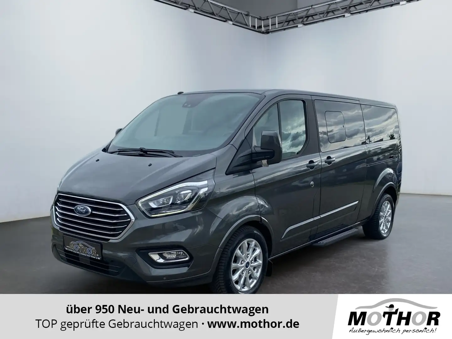 Ford Tourneo Custom Titanium 2.0 TDCi TEMP PDC NAV Grau - 1