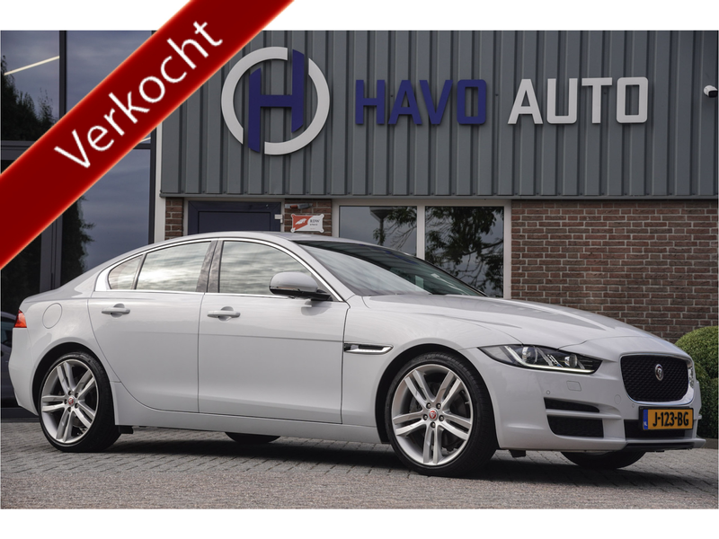 Jaguar XE 2.0 Portfolio, LEDER, CAMERA, TREKHAAK, MEMORY