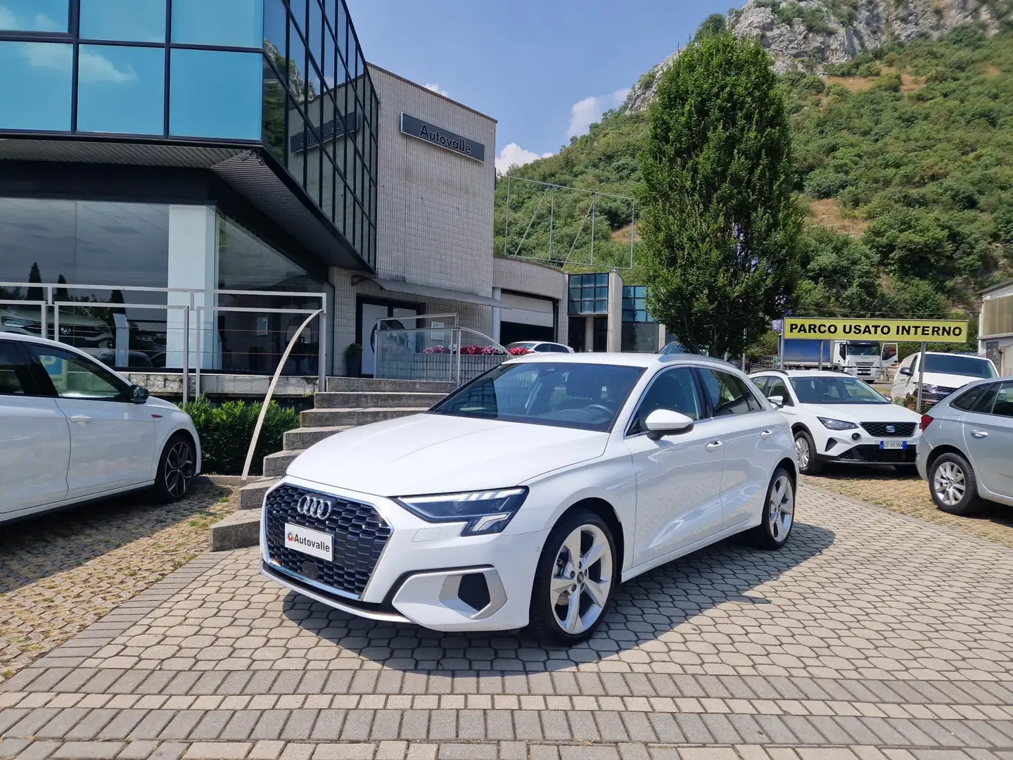 Audi A3 SPB 35 TFSI S tronic Business Advanced Blanc - 1