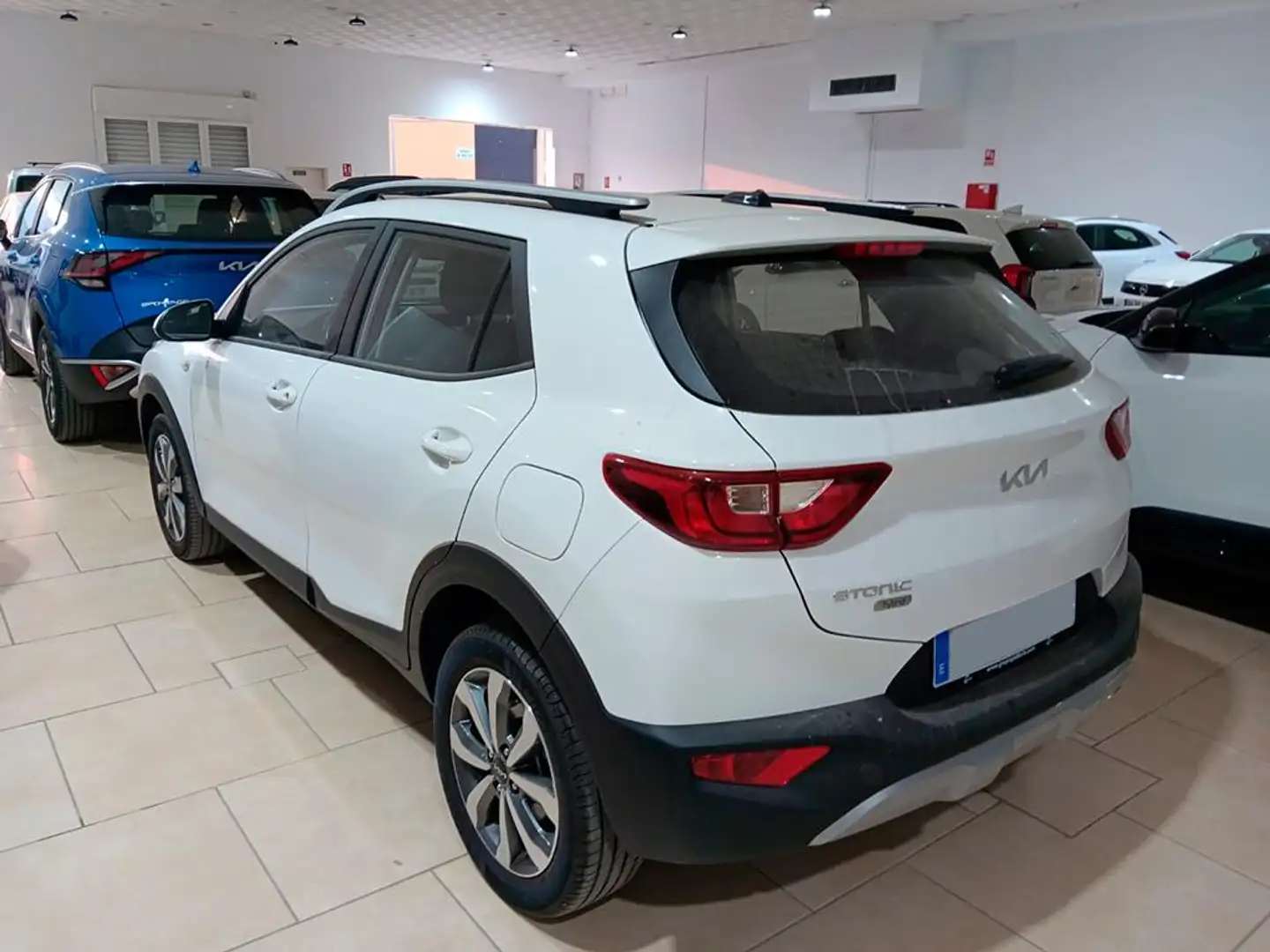 Kia Stonic 1.0 T-GDi MHEV Concept 100 Blanco - 2