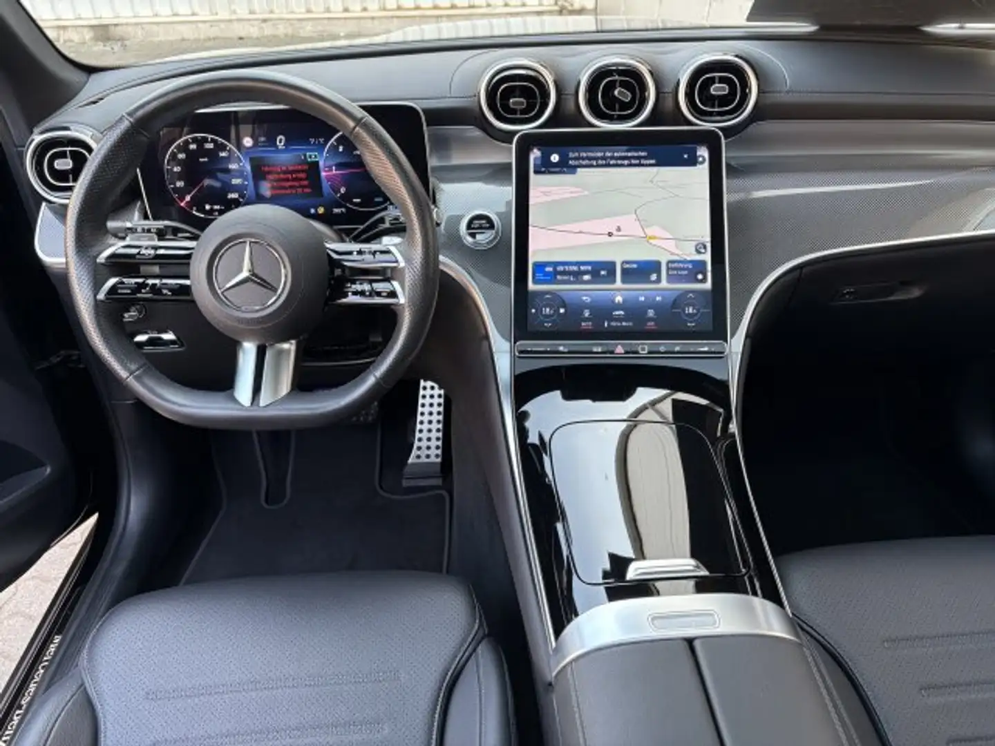 Mercedes-Benz GLC 220 GLC 220d 4M AMG Advanced Plus AHK Pano Memory Navi Schwarz - 2