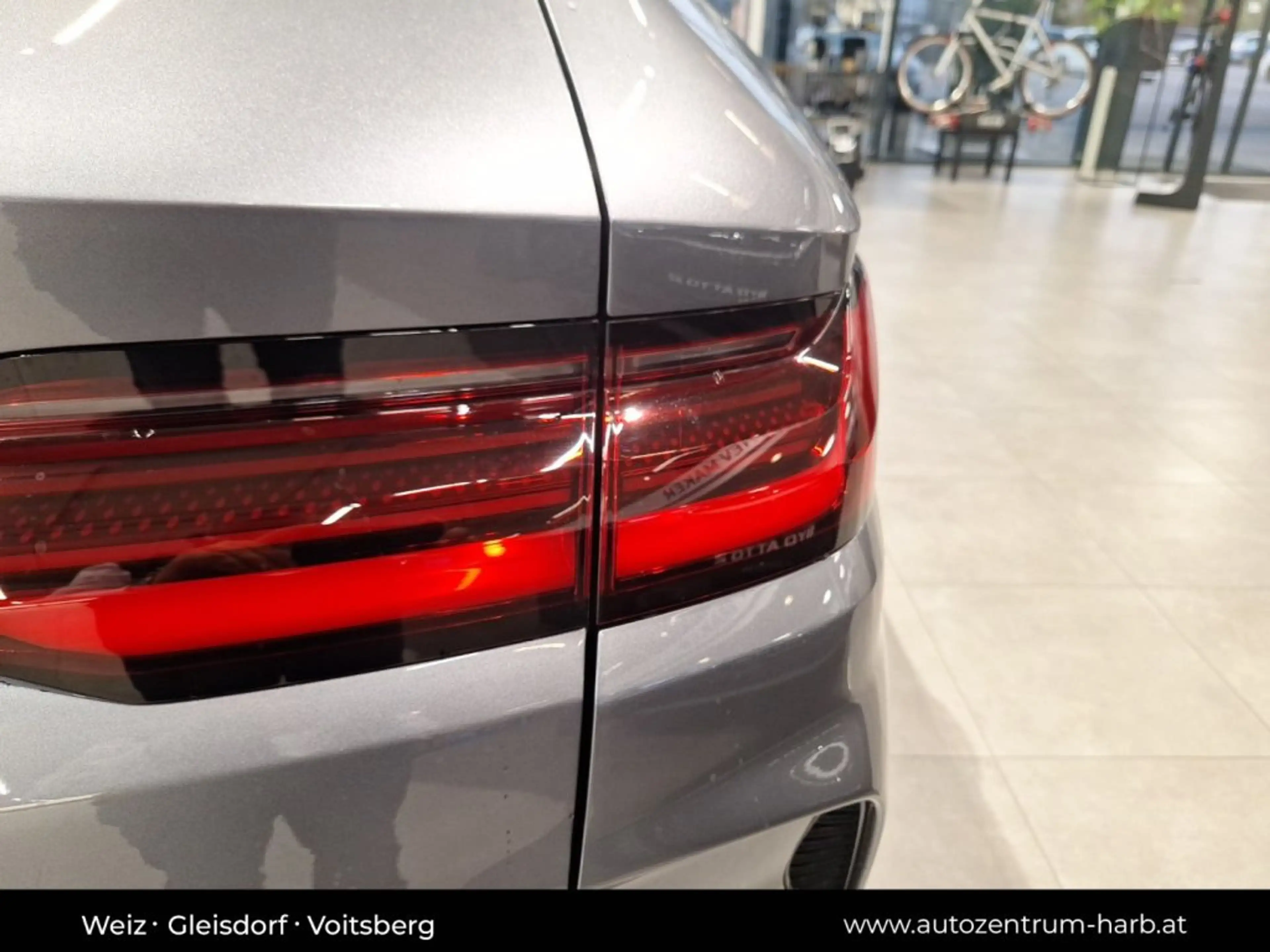 BYD Seal U DM-i Design AWD — photo 8