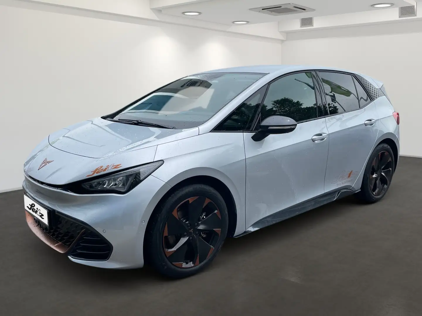 CUPRA Born *LED*BEATS*KAMERA* Argintiu - 2