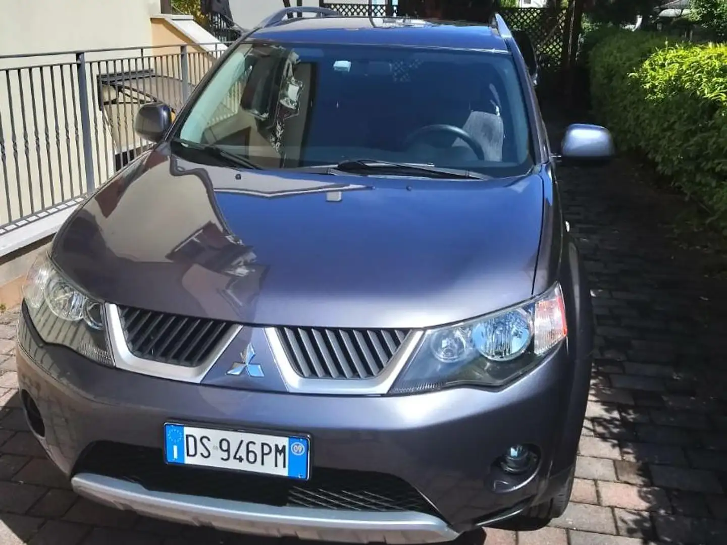 Mitsubishi Outlander Outlander 2.4 Instyle Grigio - 2