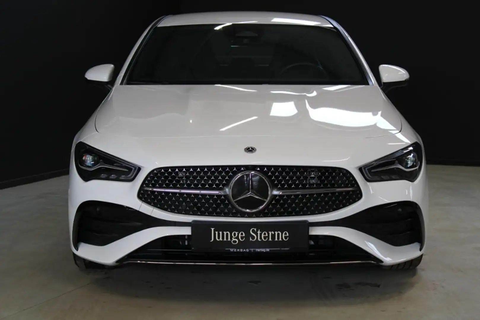 Mercedes-Benz CLA 180 *AMG Line LED Kamera KeyGo Ambiente Bianco - 2