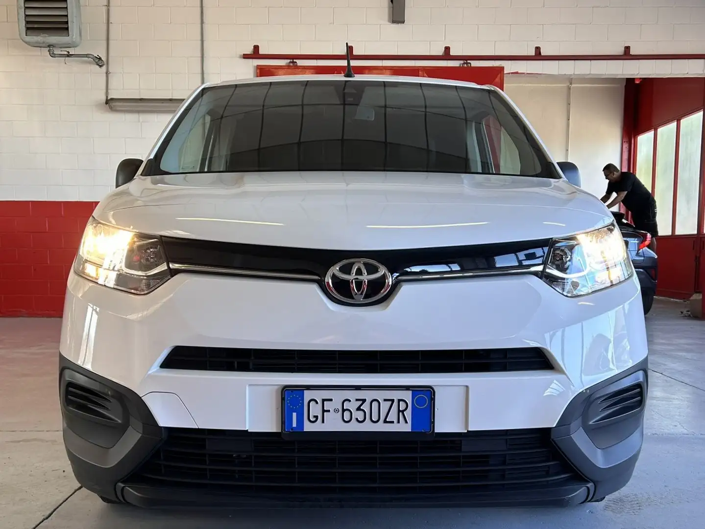 Toyota Proace 1.5D 75cv S&S L1 D Bianco - 2