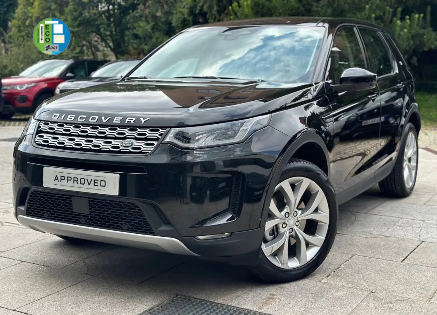 Land Rover Discovery Sport 1.5 I3 PHEV SE AWD Auto Noir - 1