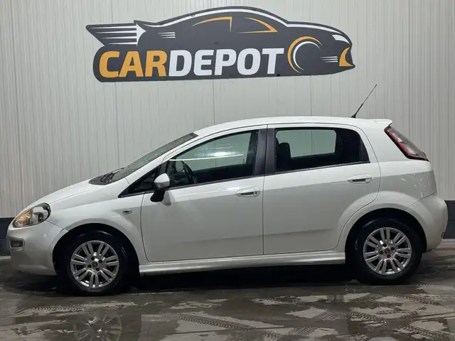 Fiat Punto Evo view 8