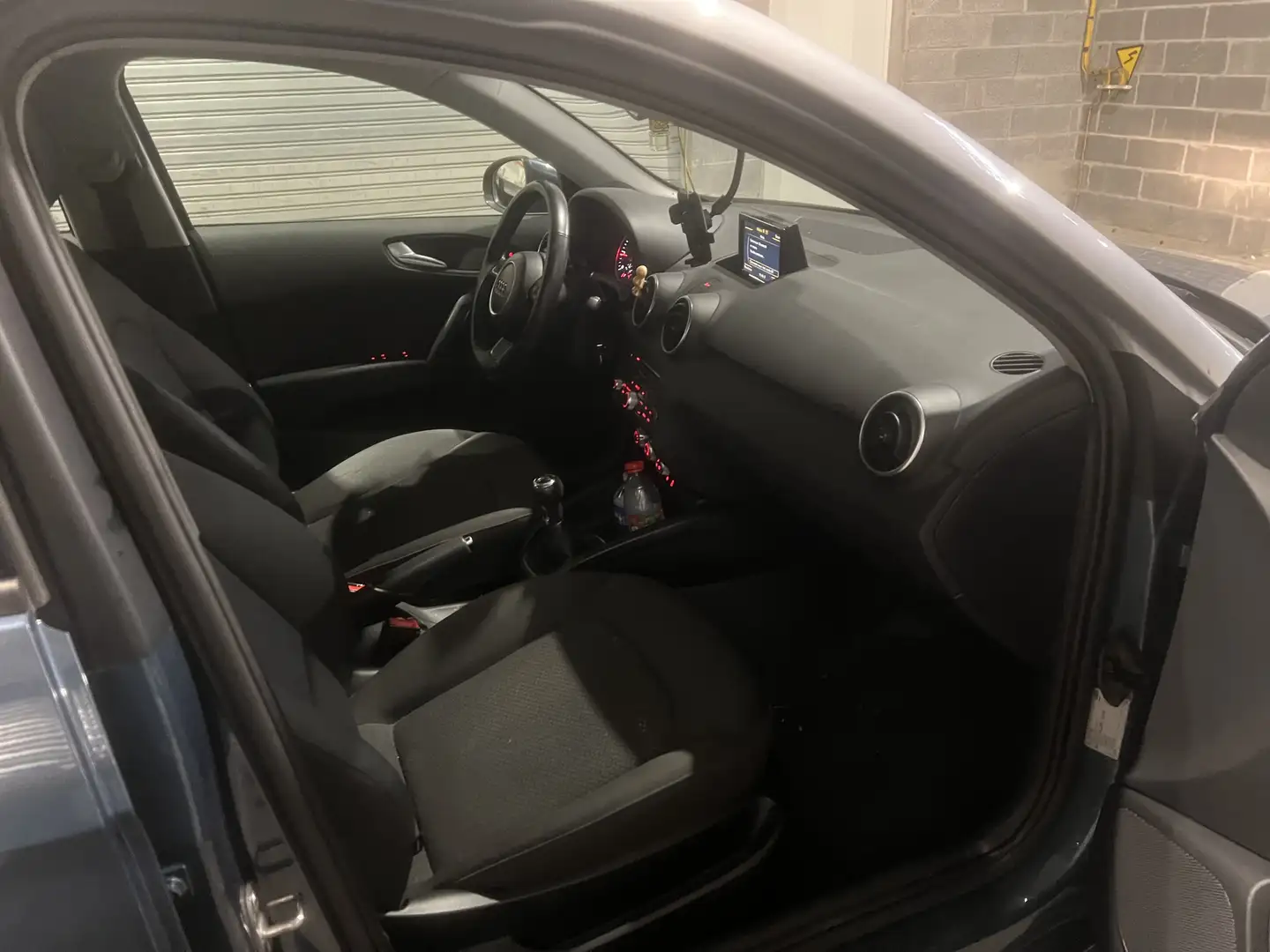 Audi A1 Sportback 1.4 TDI 90 ultra Ambition - 2