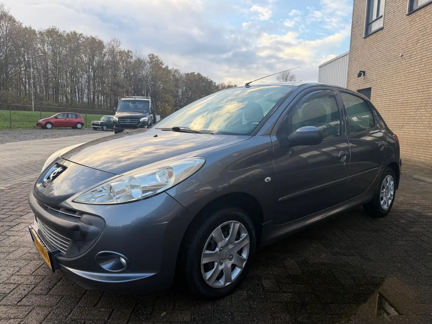 Peugeot 206 + 1.4 XS Grijs - 2