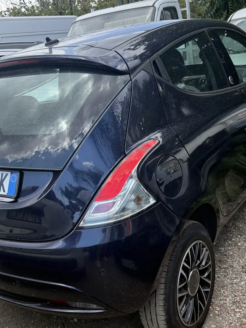 Lancia Ypsilon metano casa madre ecochic Blu/Azzurro - 1